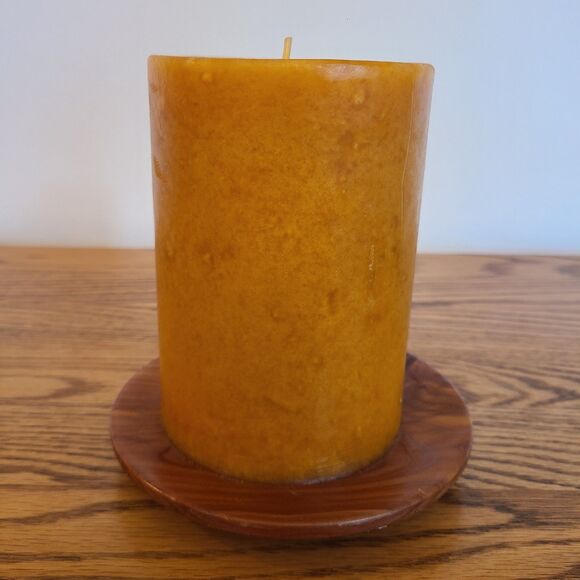 Vintage One Wick Pillar Candle With Red Cedar Wood Under-Plate Gold Amber Orange - Picture 1 of 7